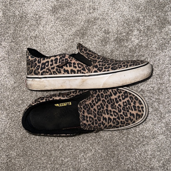 Leopard print slip on vans. Good condition. Size 6.5. - Picture 3 of 5